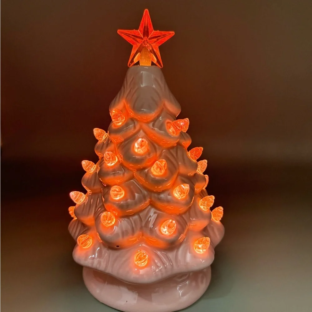 battery Operated Pink Ceramic Christmas/Valentine  with Red Star Topper NEW